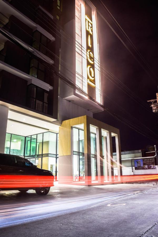 RICO Hotel Ratchadapisek 32 Bangkok Exterior foto